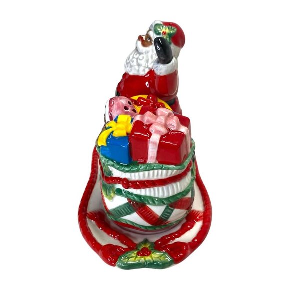 Corner Ruby CR Santa Gift Bag Christmas Salt & Pepper Shaker Set Table Decor - Picture 2 of 6